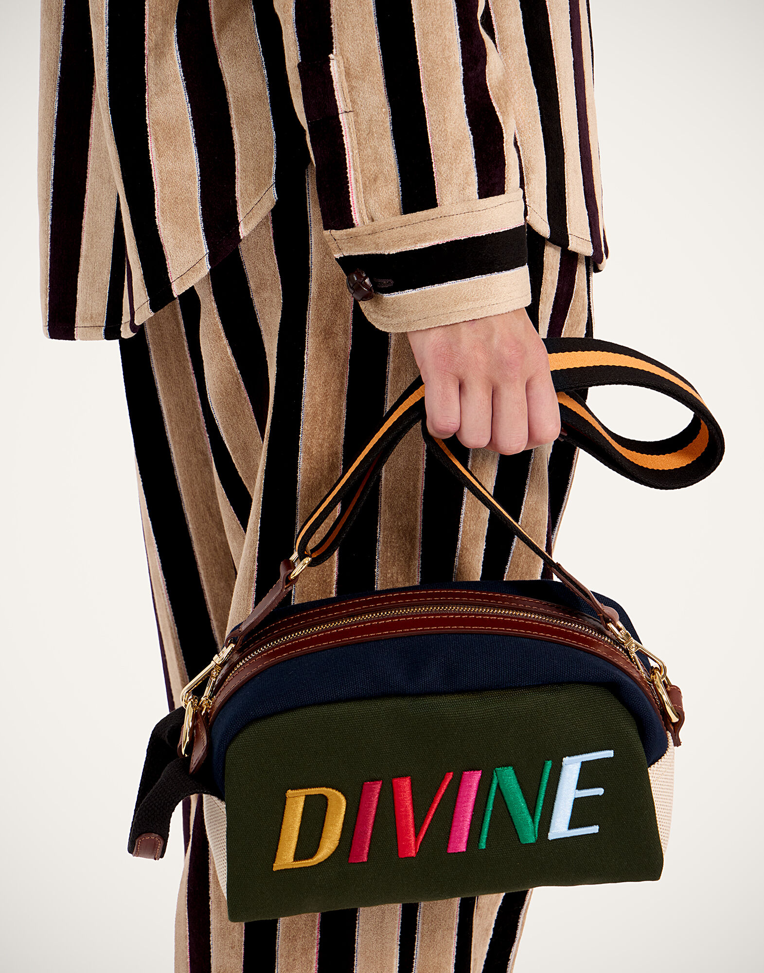 Divine Beauty Bag La DoubleJ: Solid Dark Green BAG0090COT079