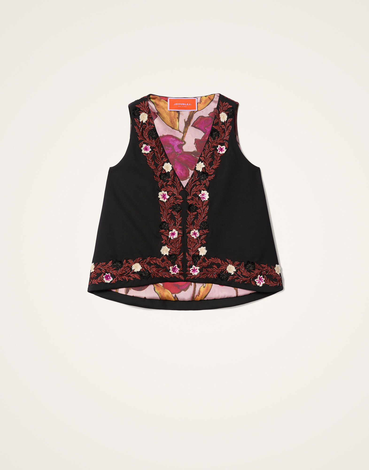 V-Neck Scala Top La DoubleJ: Solid Black V-Neck Scala Top La DoubleJ: Solid Black TOP0181JER071