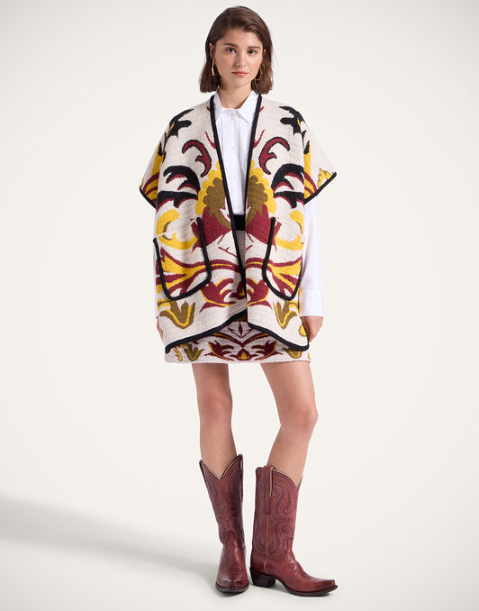 In My Power Knit Scarf Cape La DoubleJ: Multicolor Ivory & Red In My Power Knit Scarf Cape La DoubleJ: Multicolor Ivory & Red SCA0083KNI177