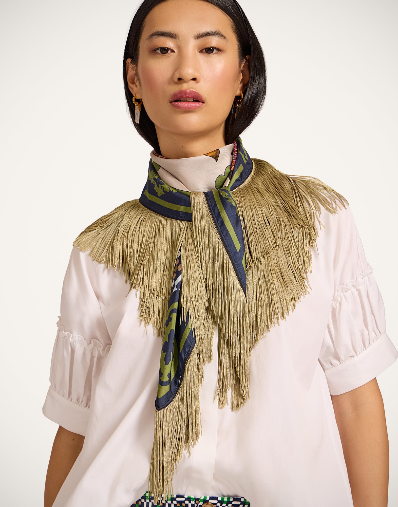 Women's Reversible Fringe Foulard 90 in Mariposa Placée Celeste